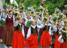 XIII Latvijas Skolu jaunatnes dziesmu un deju svētkos piedalīsies vairāk nekā 37500 dalībnieku