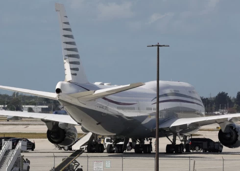 Тот самый Boeing, который Трамп осматривал во Флориде.