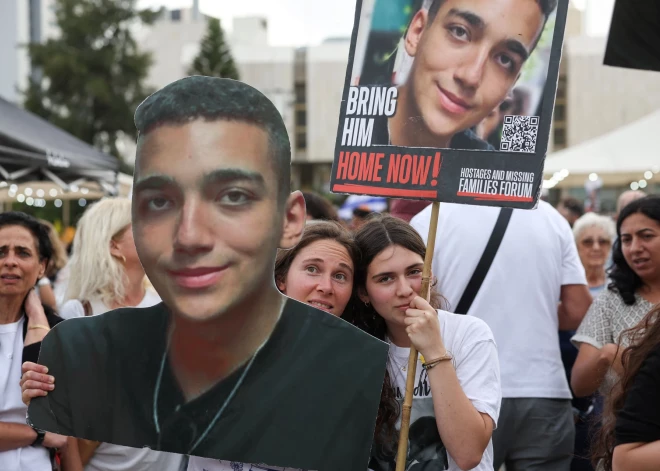 Mediji: "Hamas" atbrīvo Izraēlas un ASV dubultpilsoni