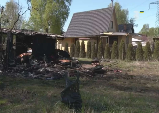 Пожар в Медемциемсе: в сгоревшем домике найдены два тела