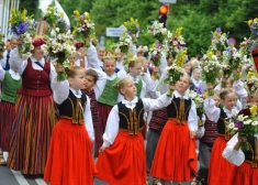 Петь и танцевать готовы! Участниками молодежного Праздника песни и танца станут почти 38 000 человек