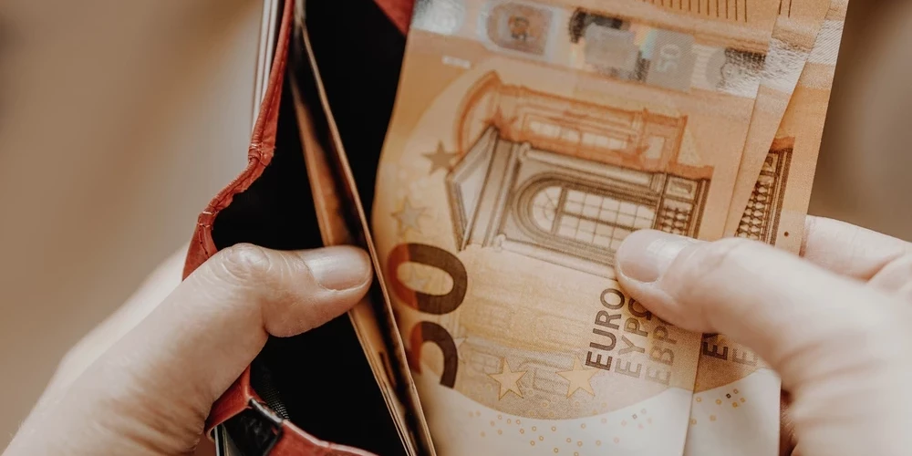 ERAB samazinājusi visu Baltijas valstu ekonomikas izaugsmes prognozes.