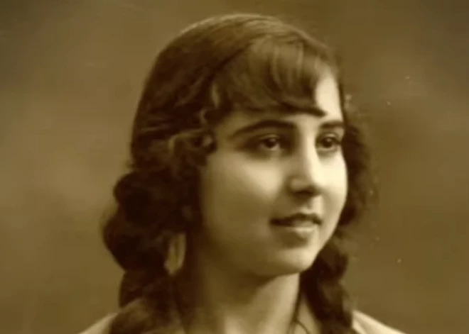 Spānijas iedzīvotāja Marija 18 gadu vecumā.