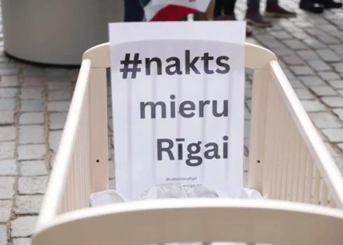 Naktsmiera aizstāvji lūdz Valsts prezidentu uz tikšanos ar biedrības "Naktsmieru" un aizskarto Latvijas iedzīvotāju pārstāvjiem.