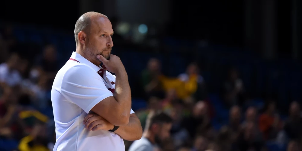 Latvijas basketbola treneris Roberts Štelmahers.