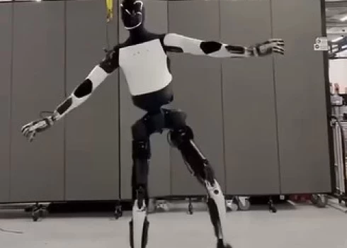 Танцуют все!