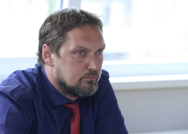 Olaines novada pašvaldība aizņemsies 212 tūkstošus eiro ietves izbūvei un ielas pārbūvei