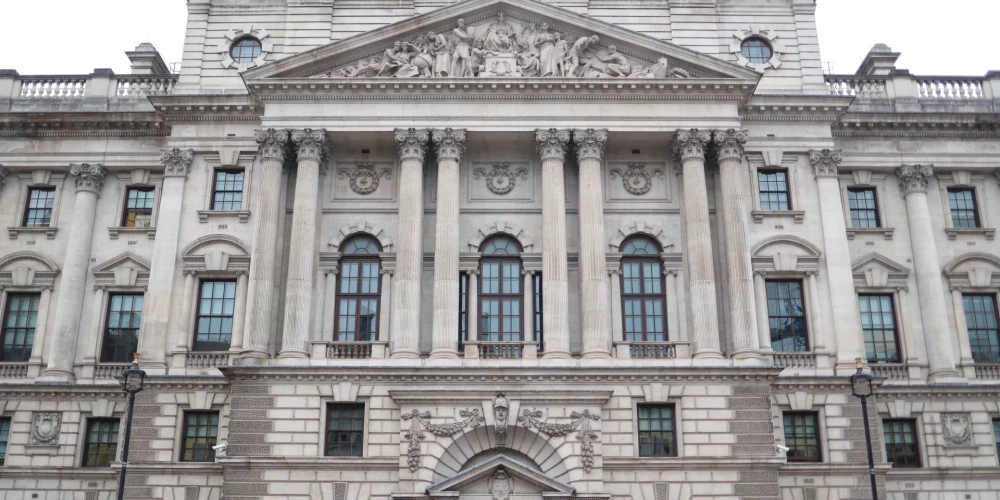 Valdības ēka Londonā. 