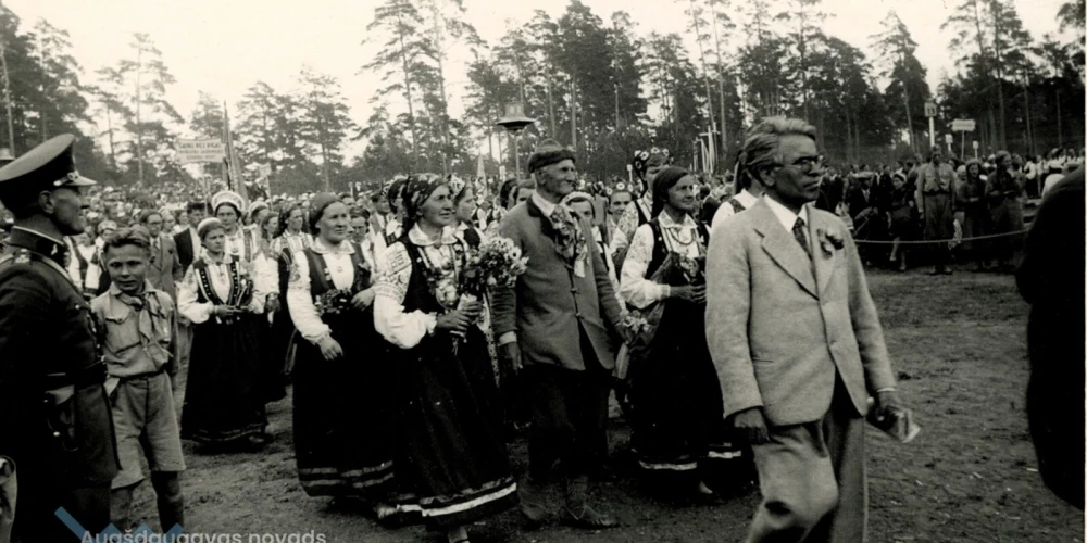 Latgales Dziesmu svētki Stropu estrādē 1940. gada jūnijā.