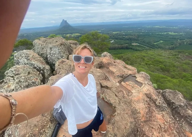 Vakariņu laikā pēkšņi mirusi politiķa meita. Viņai bija vien 23 gadi