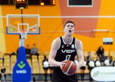 "VEF Rīga" centrs Pēteris Pinnis karjeru turpinās NCAA