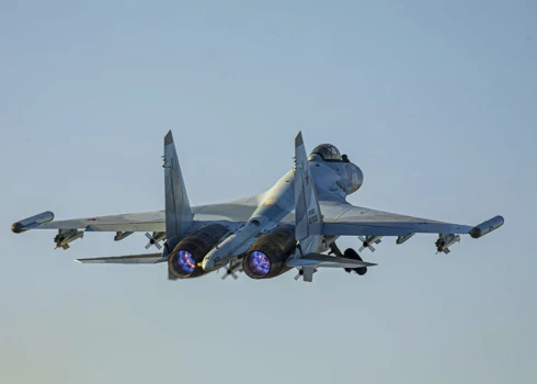 Krievijas iznīcinātājs Su-35