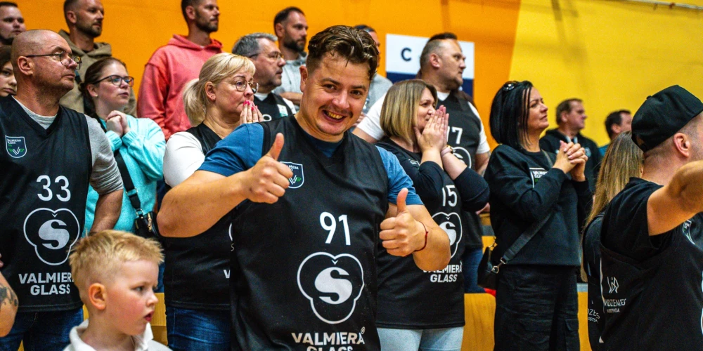 Valmieriešu fani var līksmot (foto: "Valmiera Glass"/"Vidzemes Augstskola" / "Facebook")