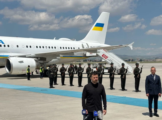 Владимир Зеленский прибыл в Анкару для встречи с Эрдоганом.