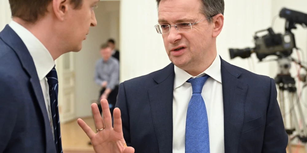Bijušais Krievijas kultūras ministrs un vēstures "pārrakstīšanas" speciālists Vladimirs Medinskis vadīs Krievijas delegāciju sarunās ar Ukrainu (foto: Vidapress / Sipa USA)