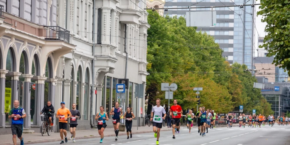 Pašvaldība aicina iepazīties ar satiksmes ierobežojumiem un izmaiņām sabiedriskā transporta kustībā "Rimi" Rīgas maratona laikā. 