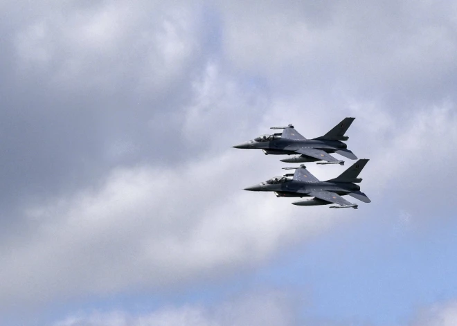 Norvēģija nodos Ukrainai visus apsolītos F-16 līdz gada beigām