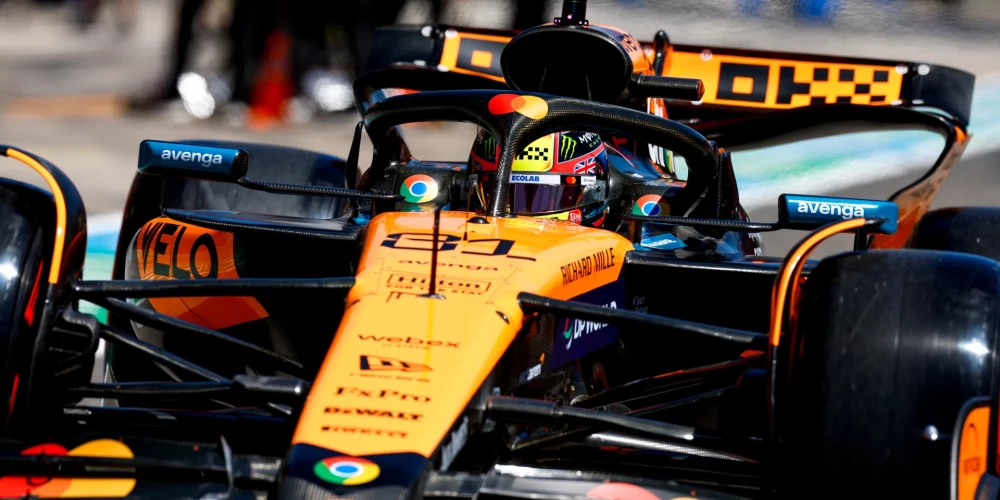 "McLaren" pilots Oskars Piastri.