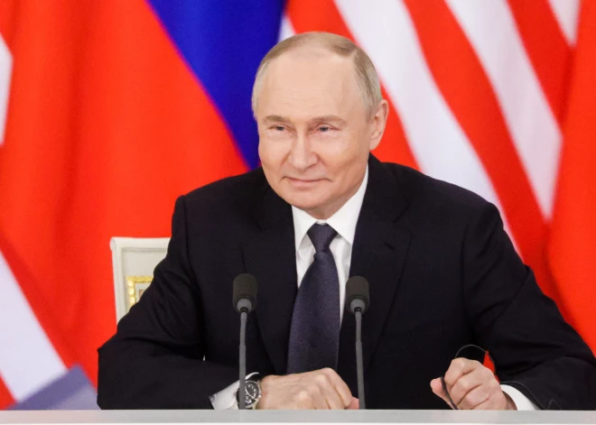 “Putins atklāti smejas par Trampu” — pēc Stambulas sarunām Ukrainas cerības uz mieru izplēn