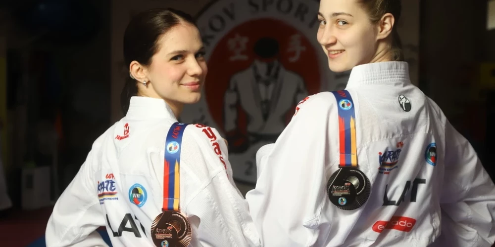 Aleksandra Mihailova un Beata Girvica.