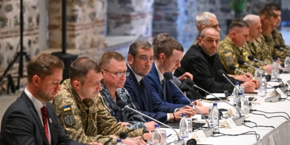 Переговоры между Россией и Украиной в Стамбуле.