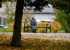 Наименьшую среднюю пенсию по возрасту получают латвийцы старше 89 лет