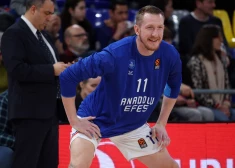 Šmitam un Artūram Kurucam ražīgas spēles nacionālajos čempionātos