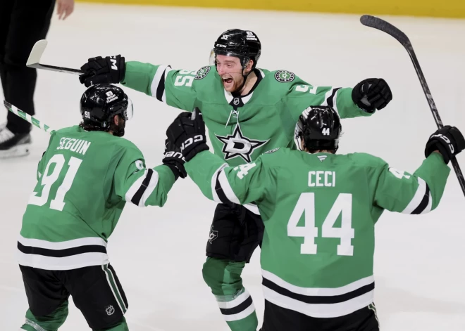 Dalasas "Stars" trešo sezonu pēc kārtas iekļūst NHL Rietumu konferences finālā