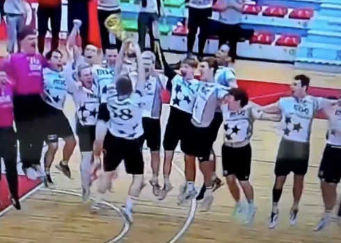 Murjāņu Sporta ģimnāzijas hanbolisti pirmo reizi izcīnījuši Latvijas čempionu titulu.