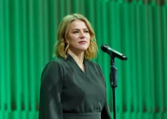 Все в разъездах: несколько министров, премьер и президент Латвии покидают страну