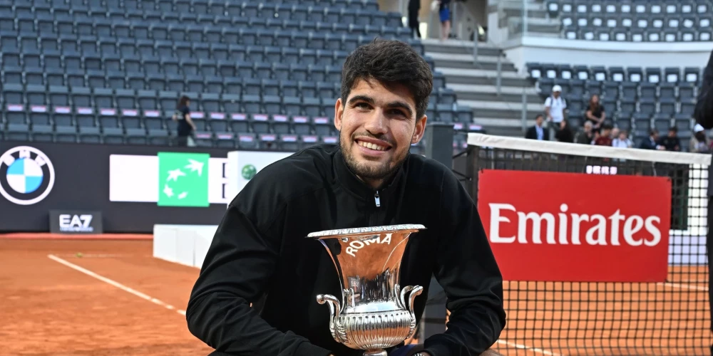 Šī uzvara Alkarasam ļaus pakāpties uz ATP ranga otro pozīciju.