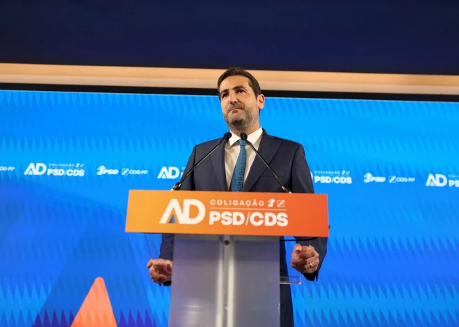 Parlamenta vēlēšanās Portugālē uzvarējusi valdošā konservatīvā alianse, liecina iedzīvotāju aptaujas rezultāti