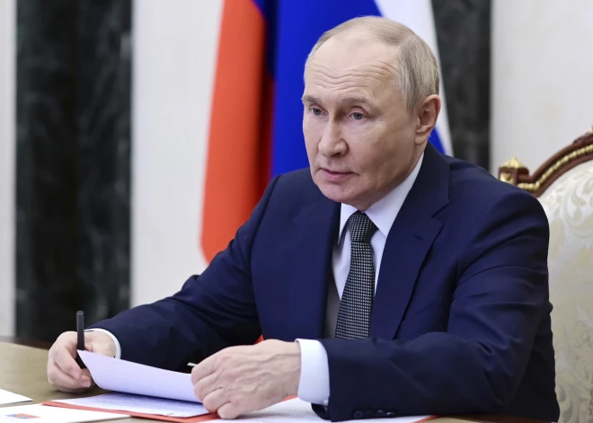 Krievijas televīzija pārraida Putina draudus Trampam: netraucē man pabeigt šo karu!