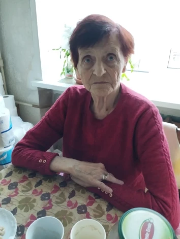 Valsts policija aicina aplūkot personas fotogrāfiju un atsaukties ikvienu, kurš zina viņas iespējamo atrašanās vietu, zvanot pa tālruņa numuru 112 vai 67085980!