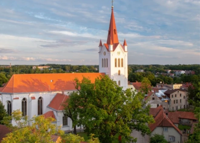 Cēsīs top vasaras vērienīgākais lieluzvedums "Māls"