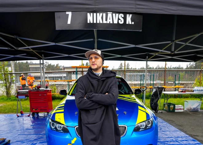 "Galvenais bija izdzīvot!" - aktieris Niklāvs Kurpnieks debitē pie stūres īstās rallijkrosa sacensībās