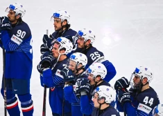 Francijas izlase pēc zaudējuma Slovēnijai izkrīt no elites divīzijas