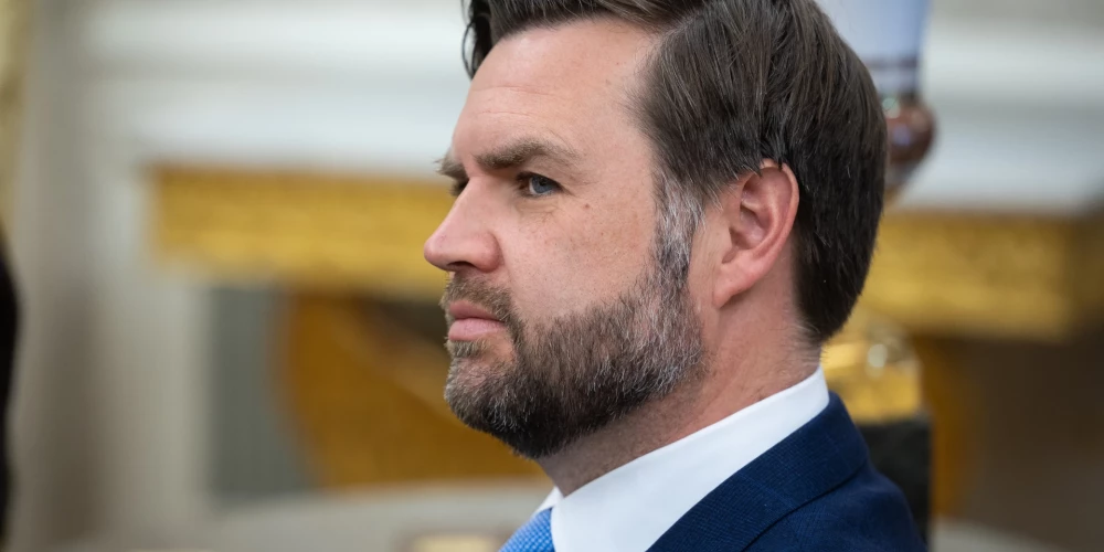 ASV viceprezidents Džeimss Deivids Venss.