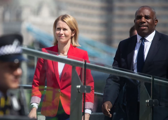 Eiropas Savienība un Lielbritānija apstiprina jaunas sankcijas pret Krieviju