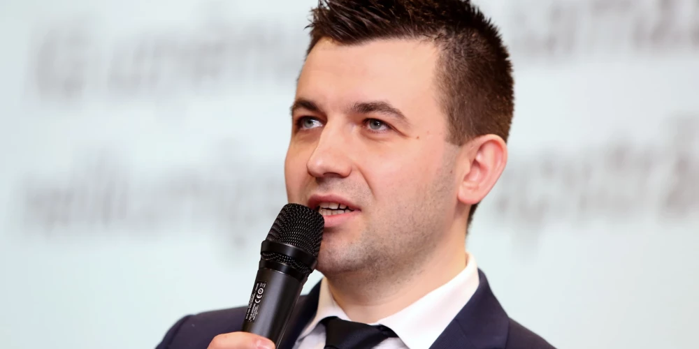 Декан юридического факультета высшей бизнес-школы Turība Иво Криевс.