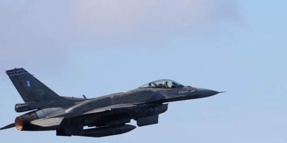 Mēs centīsimies piegādāt Ukrainai F-16 pat pirms noteiktā datuma, norāda Beļģijas aizsardzības ministrs Teo Frankens.