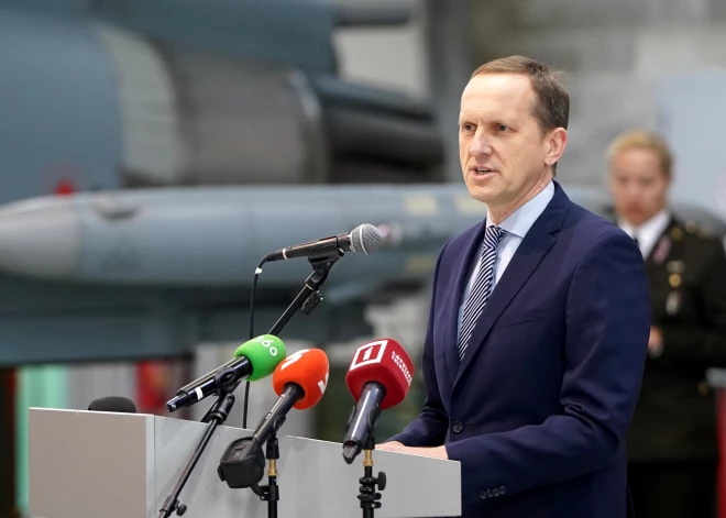 Notiek sarunas ar vairākiem uzņēmumiem par lielkalibra munīcijas ražošanu Latvijā