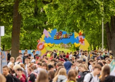 Eiropas lielākais skolu klašu saliedēšanas festivāls “Čē Čē Čempionāts” fināls pulcēs 12 000 skolēnu