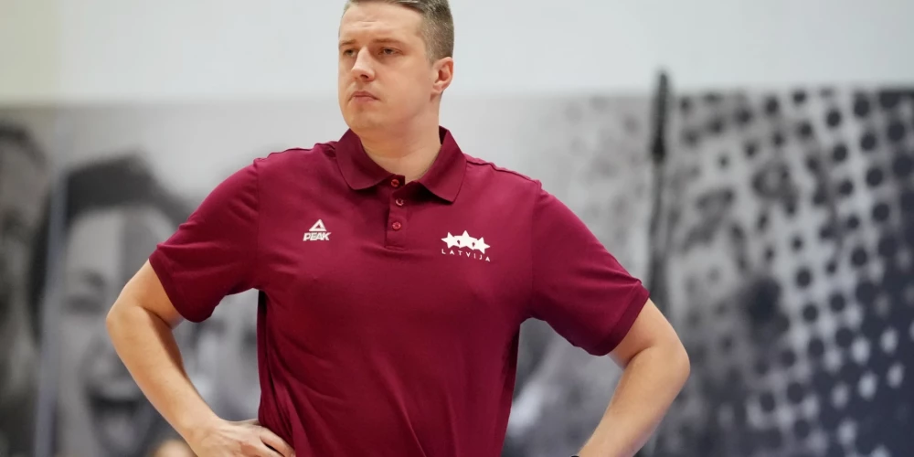 Gulbis šosezon aizveda "VEF Rīga" komandu līdz uzvarai Latvijas-Igaunijas basketbola līgā.