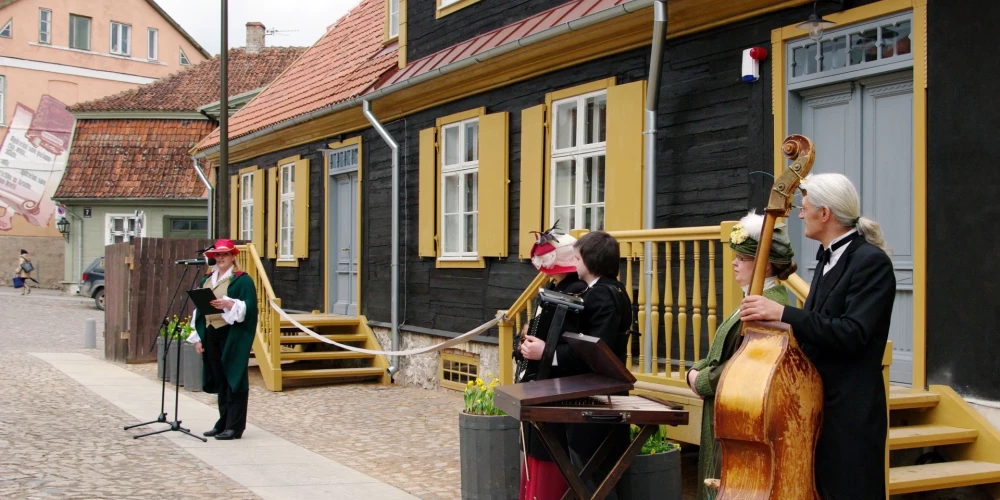 В Кулдиге к истории подходят со всей ответственностью.