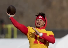 NFL superzvaigznes gatavojas piedalīties olimpiskajās spēlēs sporta veidā, kas īpaši populārs skolēnu vidū 