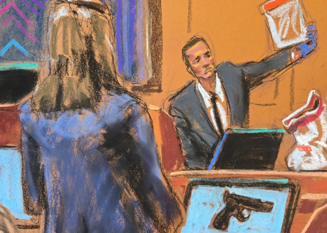 Tiesā atklājas: Diddy mājā konfiscētas narkotikas, lubrikantu krājumi un zābakos paslēpti telefoni