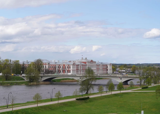 Izsludina dzelteno brīdinājumu — gaidāma ūdens līmeņa paaugstināšanās Lielupes un Daugavas baseina upēs