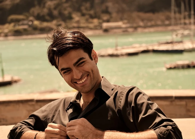 Rudenī Rīgā uzstāsies šarmantais itāļu mūziķis Bočelli