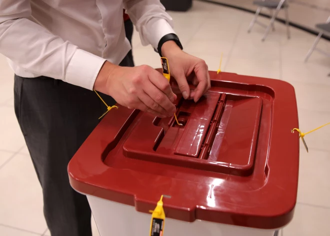 Saeimas vēlēšanas: partijas ar 1000 biedriem un garākām priekšvēlēšanu programmām